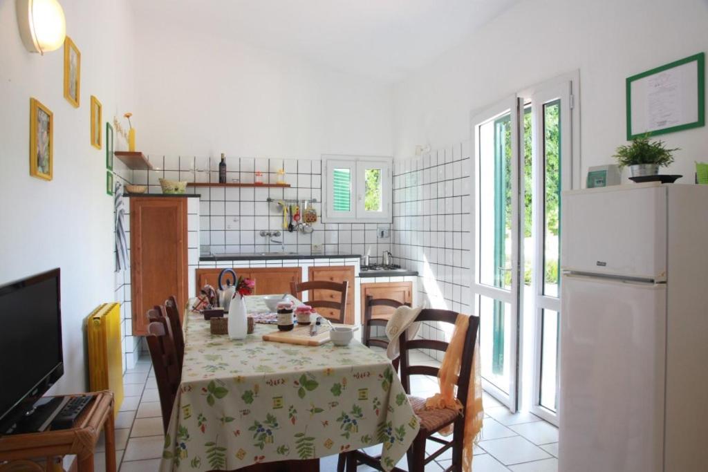 Azienda Agricola Sapereta Porto Azzurro Εξωτερικό φωτογραφία